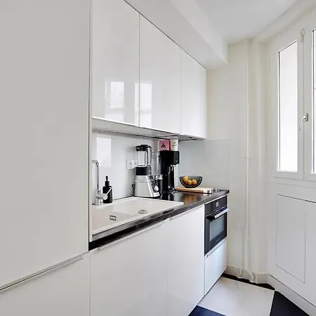 Logement Proche Champs Elysees Paris Exterior foto